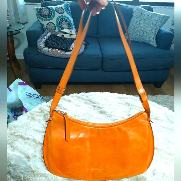 Kenneth Cole New York Handbags - Y2K KENNETH COLE New York Terracotta Leather Hobo Crossbody Shoulder Bag Purse